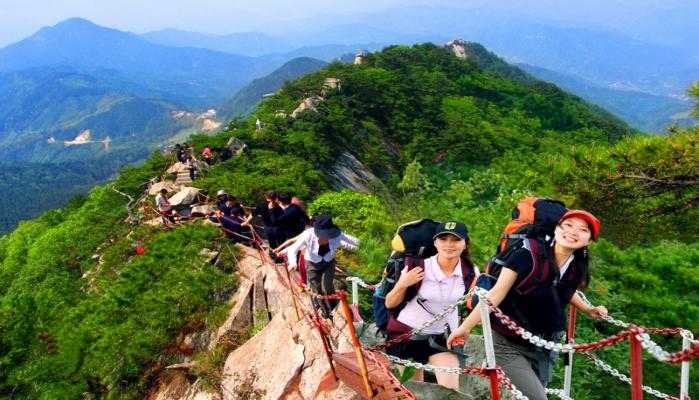 獅創(chuàng)專家團隊赴河南嵩縣云巖寺進行項目考察